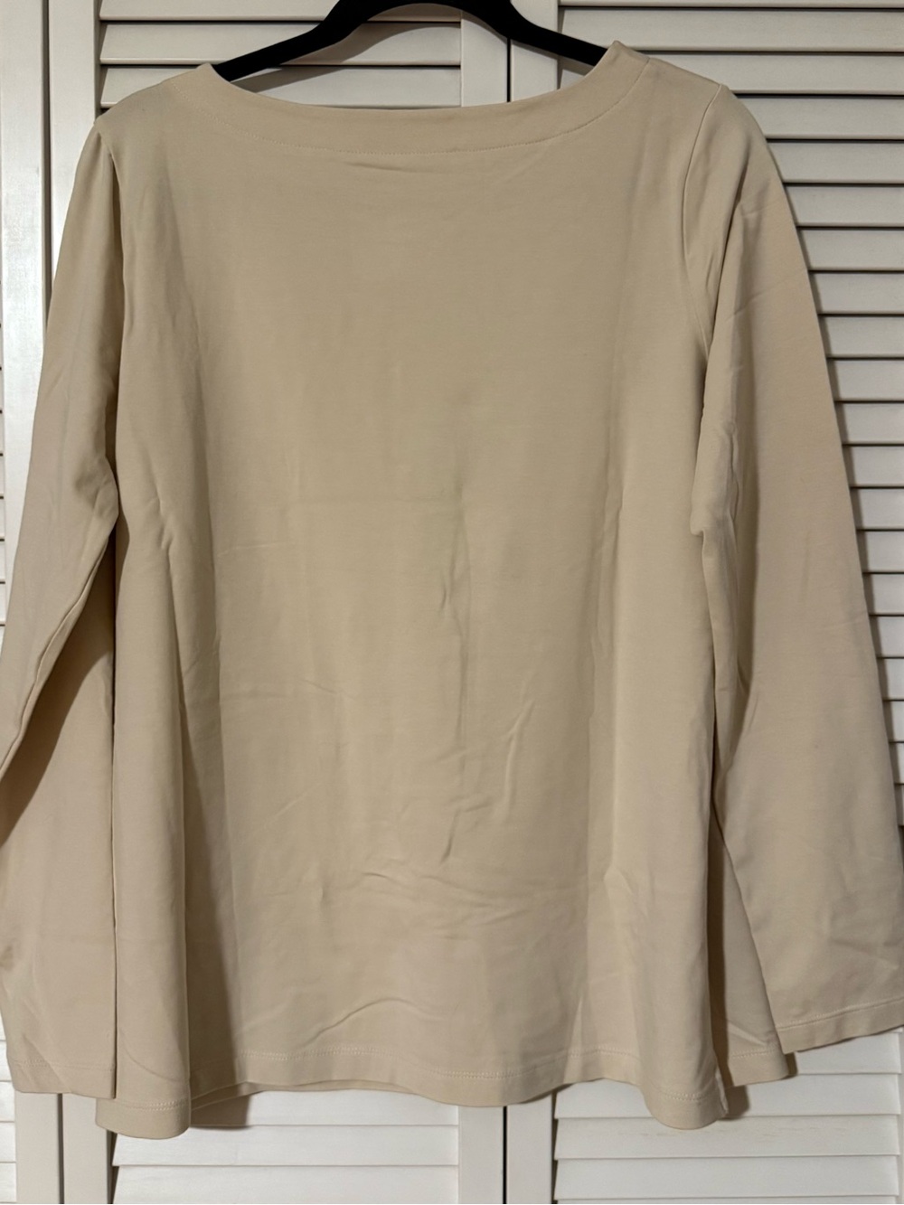 Basic Long-Sleeve Tee - Picture 8 of 8